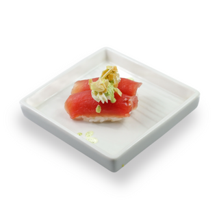 NIGIRI MAGURO MANDORLE