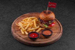 Бургер с котлетой (300 гр.)