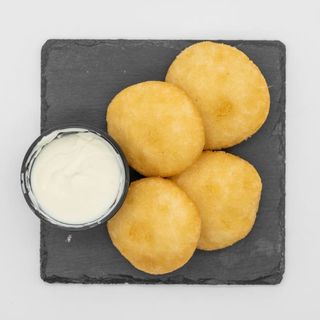 Arepitas Fritas con Nata Criolla (4 Uds.)