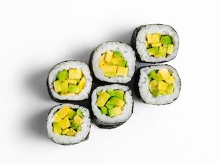 Макі авокадо (120g)