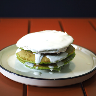 ისპანახის ფანქეიქი არაჟნის კრემით