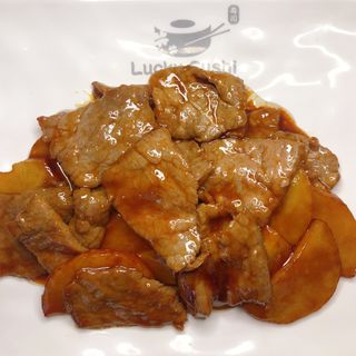 81. Manzo con patate