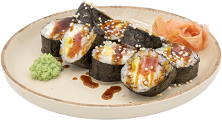 Salmon tuna futomaki