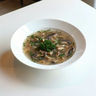 Clear Or Clear Mushroom Soup