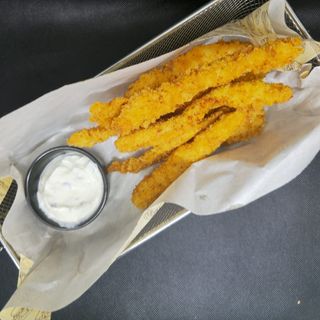 straccetti di pollo fritti