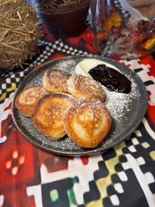 Оладки з варенням (250g)