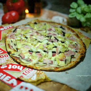 Піца Капрічіоза580г