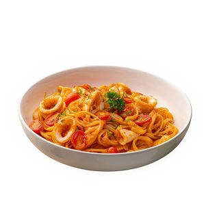 Ración de calamares con tomate