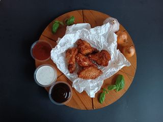 Skrzydełka w przyprawach ok. 200g