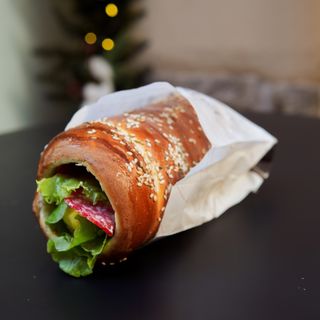 Кюртош (з салямі)