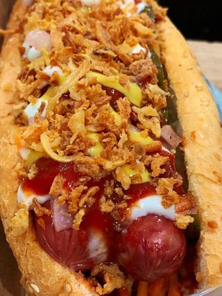 Хот-Дог з 2-ма сосиками (340г)