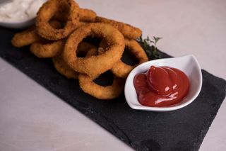 Onion rings 10 komada