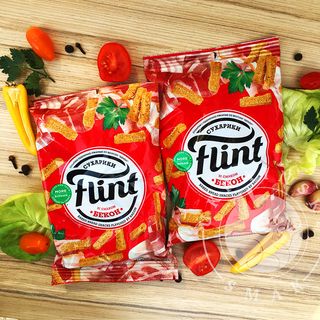Sucharki “Flint” o smaku bekonu 70g