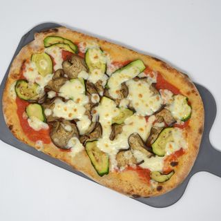 Pizza bianca vegetariana