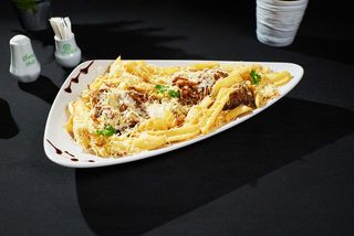 Specialitatea casei de vita cu cartofi prajiti