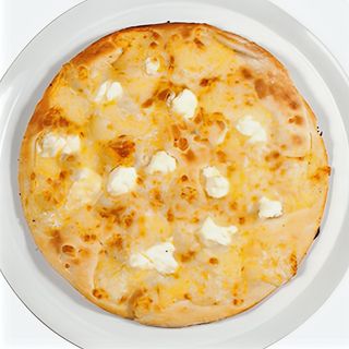 Пърленка с яйце и кашкавал