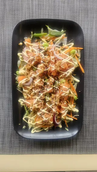 T533 - Salada de Salmão com Mayo