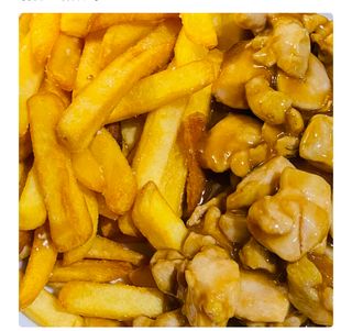 70. Pollo Con Patatas