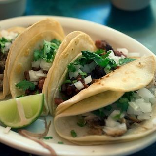 Tacos bistec (4 uds.)