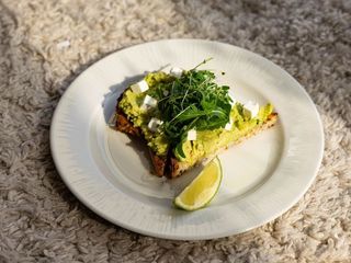 Тост з Авокадо (130g)