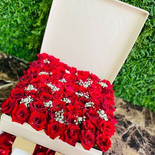 RED BOX 