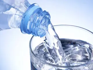 Mineral Water/Agua mineral