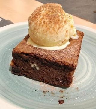 Brownie con vainilla