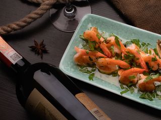 Креветки з зеленню та часником (150g)