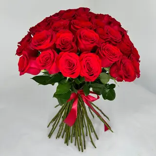 Buchet 55 trandafiri rosii