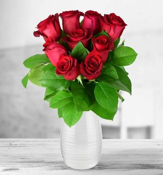 Buchet de 9 trandafiri rosii