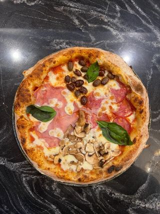 Pizza Quattro Stagioni 32-33cm