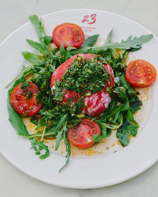 პომიდვრის სალათი