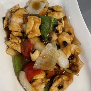 Pollo con Judías negras