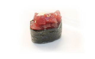 87. Gunkan Tartara di Tonno