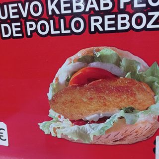 Nuevo kebab pechuga de pollo rebozado