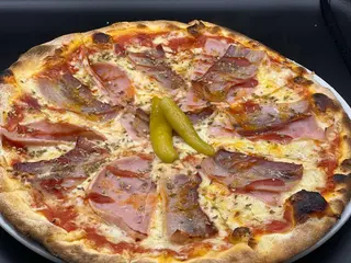 Pizza R.h.c.p velika