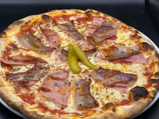 Pizza R.h.c.p velika