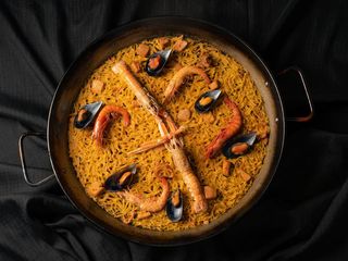 X2 Fideuá de marisco