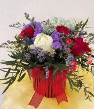Flores Mistas com Rosas em Box