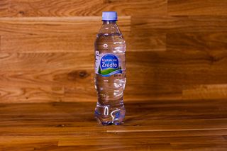 Krystaliczne Źródło Niegazowana