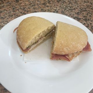 Mollete Serranito de pollo