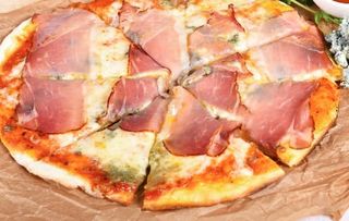 Gorgonzola e speck speciale