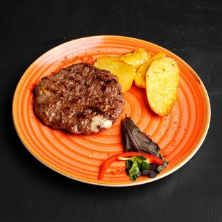 Old Story Pljeskavica