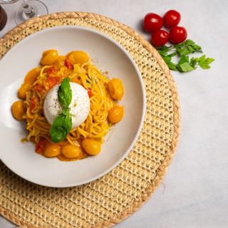 Spaghetto cuadrado allá chitarra