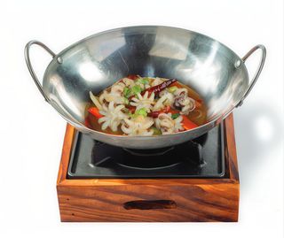 61. Pulpo Picante con Olla al Fuego