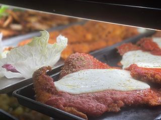 Cotoletta alla pizzaiola