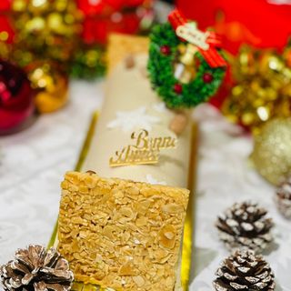 BUCHE CLASSIQUE PRALINE 6 PERSONNES