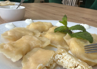 Varenyky Con Queso (8 Uds.)