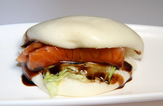 12 Bao salmone - 1 pezzo