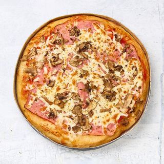 Capricciosa Chicago pizza